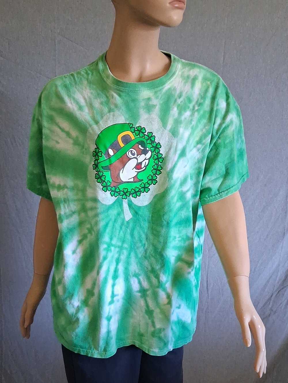 Green Tie-Dye Shamrock Graphic Tank Top
